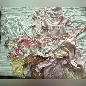 Baby Girl Newborn/0-3 Month Clothes and Accessories Bundle
